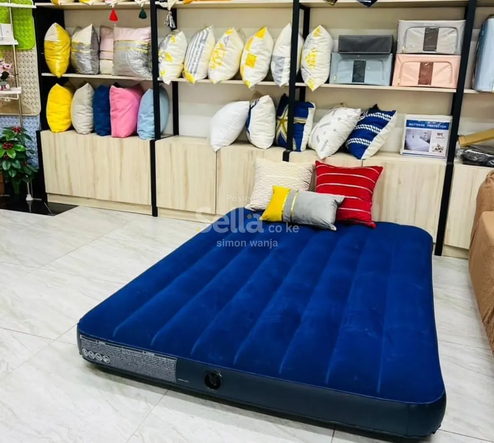 Intex Inflatable Air Mattress 5 by 6