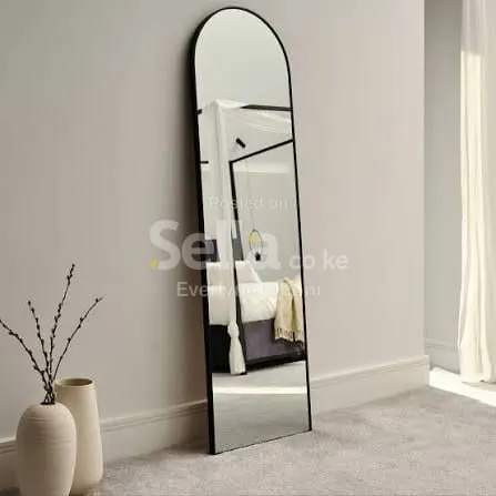 FULL LENGTH ARCH MIRROR