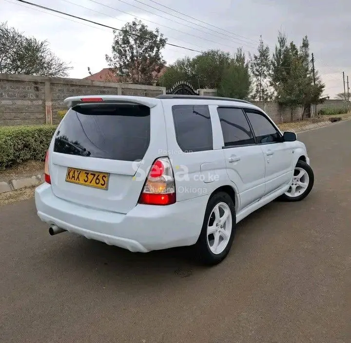 SUBARU FORESTER SG5 