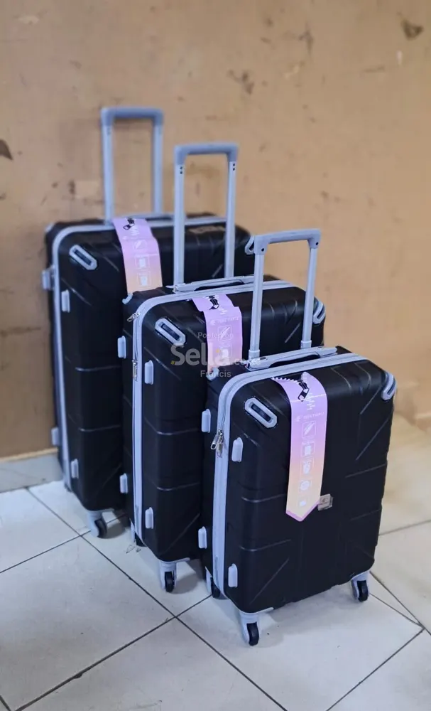 3 in 1 Luxurious Fibre Suitcase
