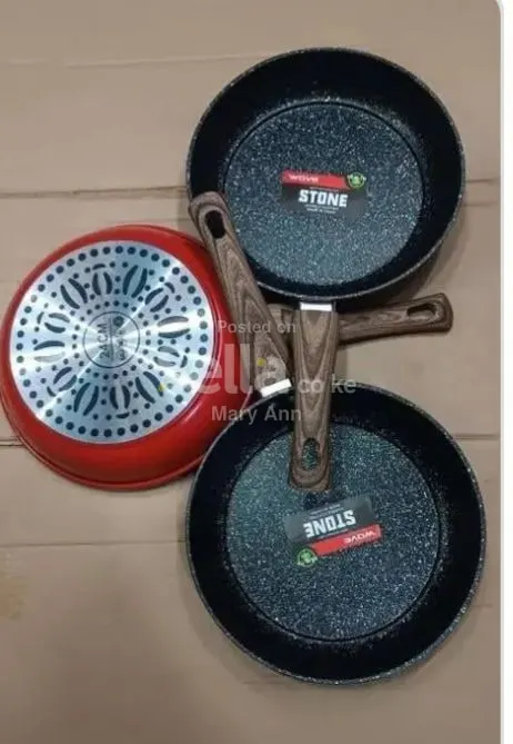 *Red Stone Pan(26cm