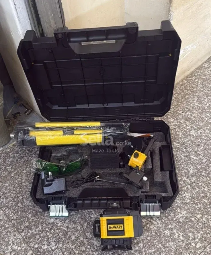 Laser level machine