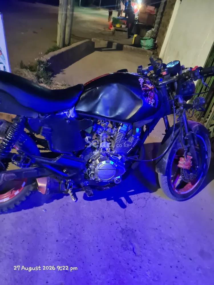 250cc motorcycle 