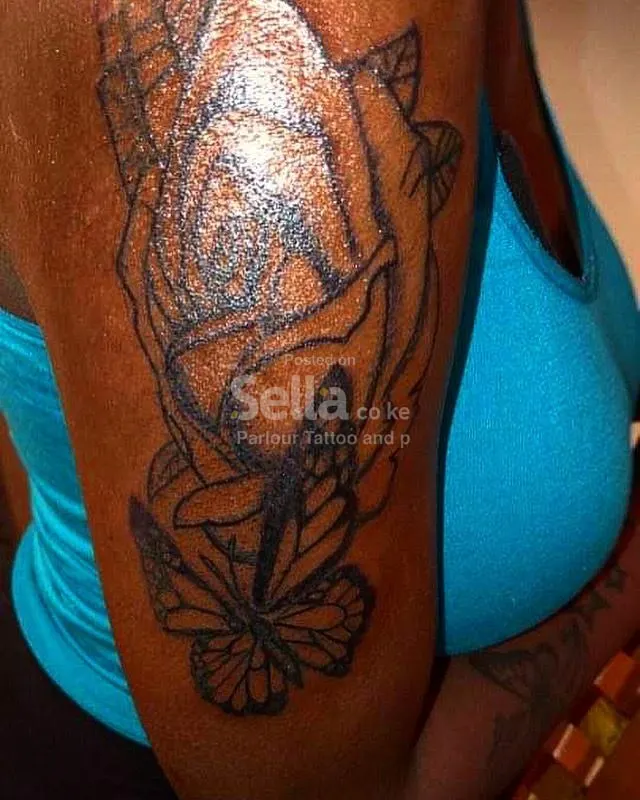 Tattoos and piercing 