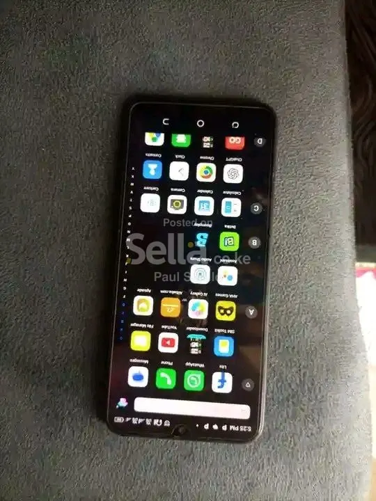 Tecno spark 8c 
