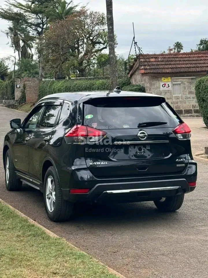 2019 NISSAN X-TRAIL HYBRID 