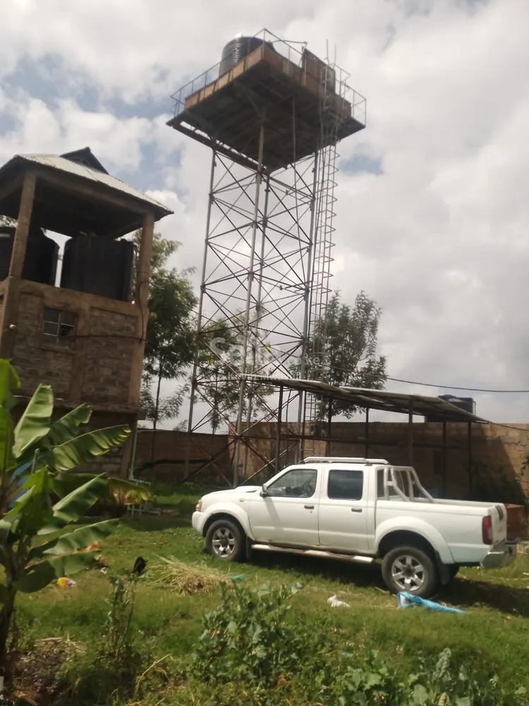 Distress sales - 2 Acres of functioning farmland in Kitengela.