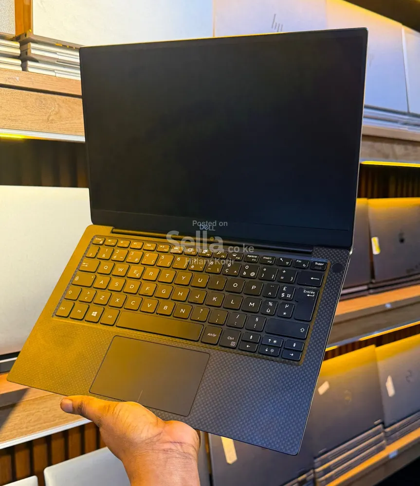 📍dell xps 13 📍9380 📍intel coi7 📍8th gen 📍16/512 📍Nontouch @42000/= only