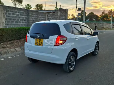 HONDA FIT