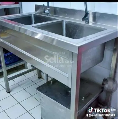 commercial kitchen equipments