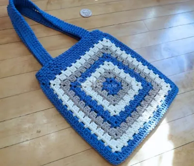 Crochet tote bag