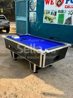 Pool table