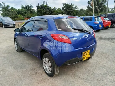 Mazda Demio 