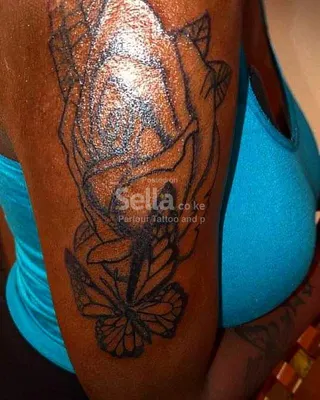 Tattoos and piercing 