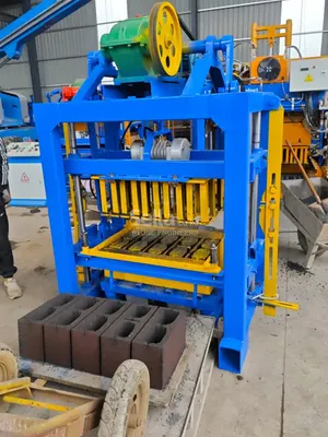 QTJ4-40 BLOCK MAKING MACHINE 