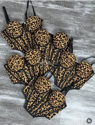 Corset tops 